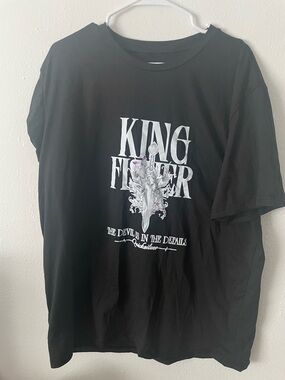 SHEIN Black Short-Sleeve Tee - King Fisher Quicksilver books